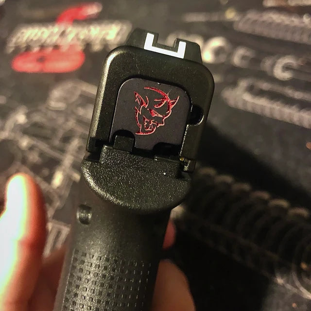 Dodge Hellcat logo engraved on a Compact glock backplate